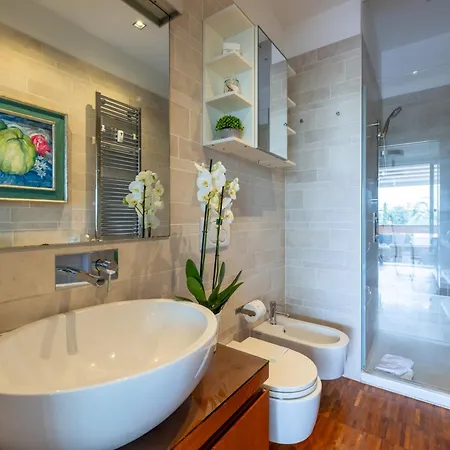 Apartment Nostromondo Biancamano Attic - Stylish Penthouse With Private Terrace- San Giovanni Rome